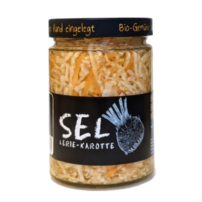 Sellerie-Karottensalat im Glas